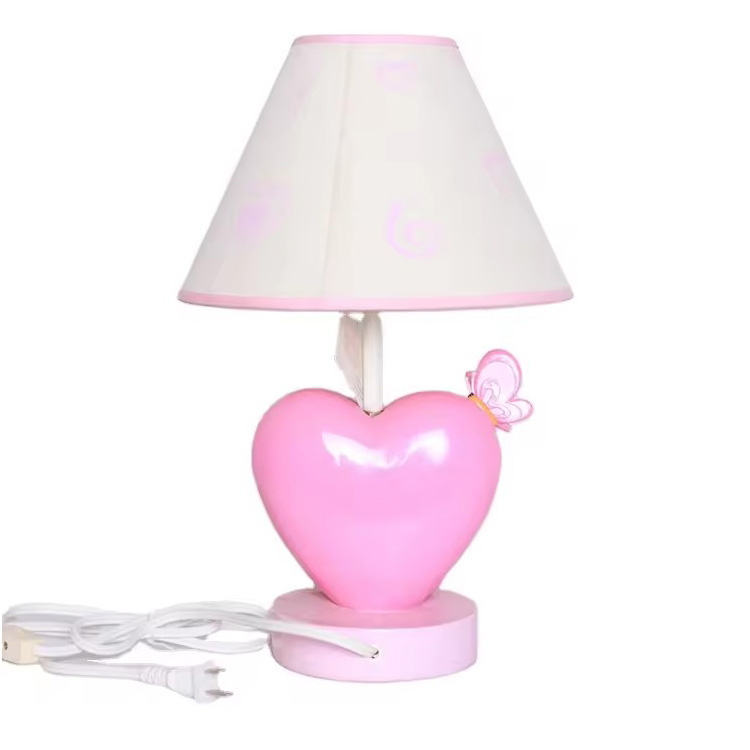 Lampes de table en résine à la mode en forme de coeur rose pour chambre à coucher