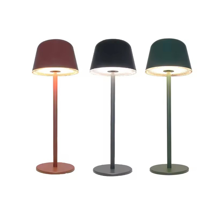Lampe de table tactile de chevet à intensité variable, maison moderne à batterie