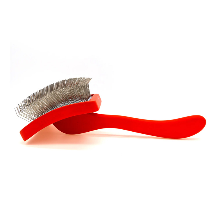 Chien professionnel incurvé long pinceau de toilettage à pincement slicking